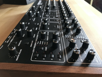 Dave Smith Instruments Prophet Rev2 16-voice Module Фото 6