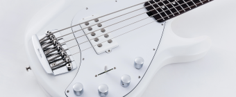 Music Man StingRay5 Neck Through HH - Powder Blue - Rosewood - White Фото 5