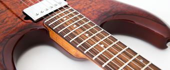 Music Man BFR Luke 3 HSS - Boysenberry Quilt - Figured Roasted Maple/Rosewood - No Pickguard Фото 10