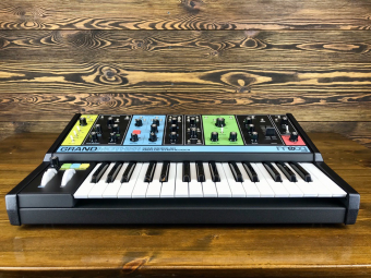 Moog Grandmother Moog Grandmother Фото 7