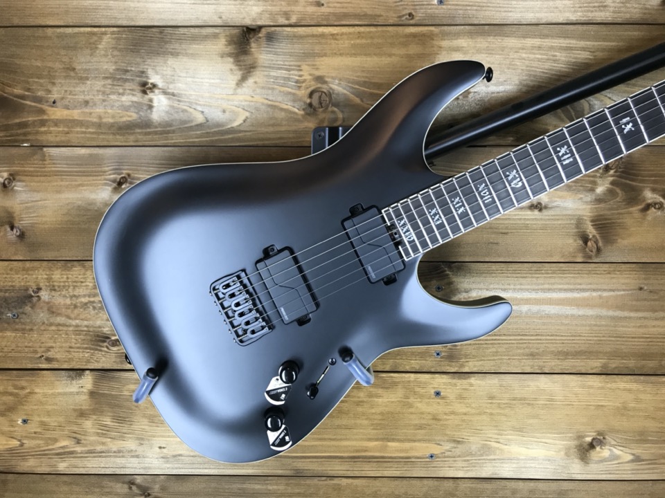 Электрогитара schecter v-1 platinum. Электрогитара schecter c-7 multiscale silver mountain. Schecter c 1. Schecter c 1 sls fr evil twin. Schecter blackjack sls c-1 fr-s.
