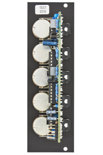 Doepfer A-120 24dB Low Pass 1 Vintage Edition Doepfer A-120 24dB Low Pass 1 Vintage Edition Фото 2