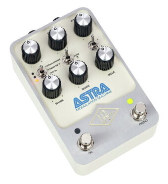 UNIVERSAL AUDIO Astra Modulation Machine Фото 9