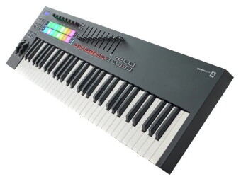 Novation Launchkey 61 MK3 Novation Launchkey 61 MK3 Фото 4
