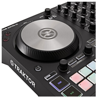 Native Instruments TRAKTOR KONTROL S2 MK3 Native Instruments TRAKTOR KONTROL S2 MK3 Фото 6