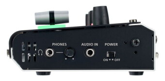 Roland V-02HD Фото 5