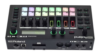 Roland MC-101 Фото 8