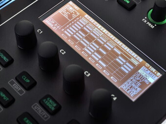 Roland MC-707 Roland MC-707 Фото 3