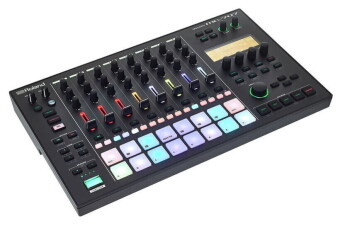 Roland MC-707 Roland MC-707 Фото 9
