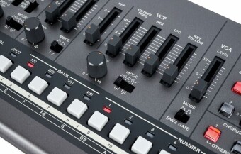 Roland JX-08 Roland JX-08 Фото 4