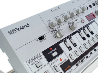 Roland TB-03 Фото 5