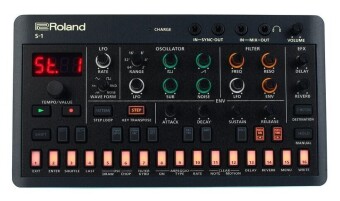 Roland S-1 Фото 8