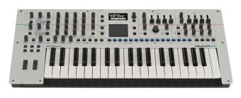 Roland GAIA 2 Фото 13