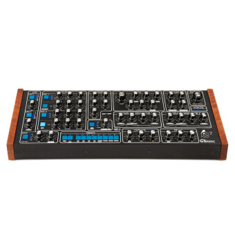 GS Music e7 Analog Polyphonic Synthesizer (Black)