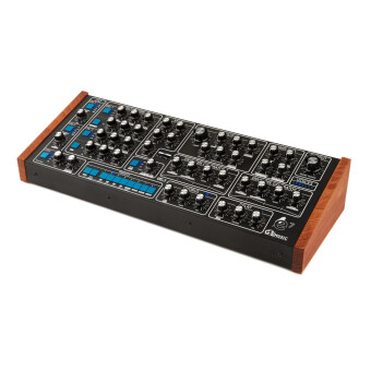 GS Music e7 Analog Polyphonic Synthesizer (Black) Фото 4